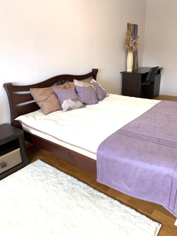 Центр. Поруч Парк Та Став Apartment Ternopil Ngoại thất bức ảnh